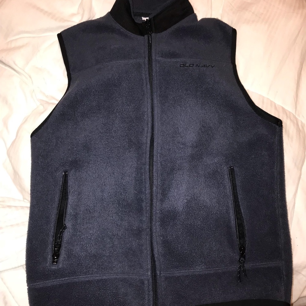 Old navy fleece zip up vest